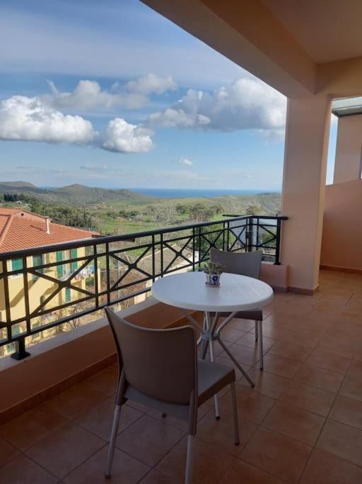 Balcony With A View - In The Heart Of The Village Mesotopos 外观 照片